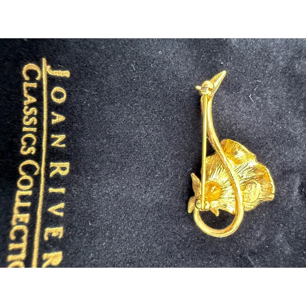 Joan Rivers Classics Collection Rose Bud Brooch Enamel Gold Tone‎ Rhinestone Pin